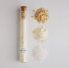 Load image into Gallery viewer, Milk & Honey Bath Soak
